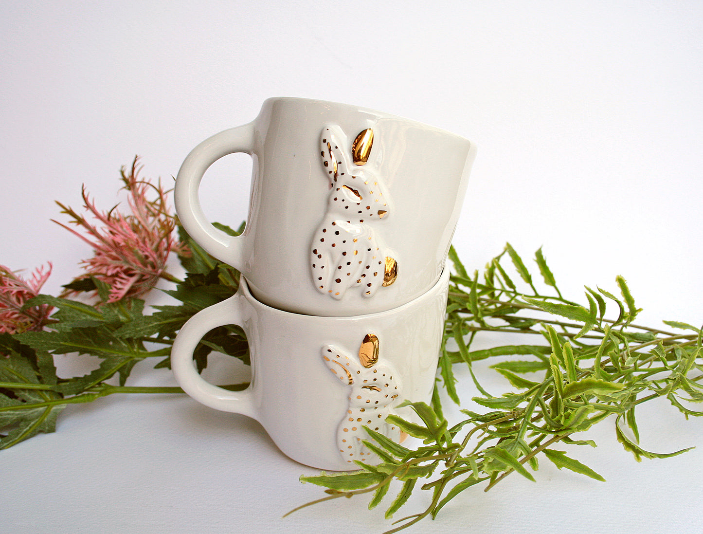 Kubek ceramiczny z króliczkiem - ręcznie robiony