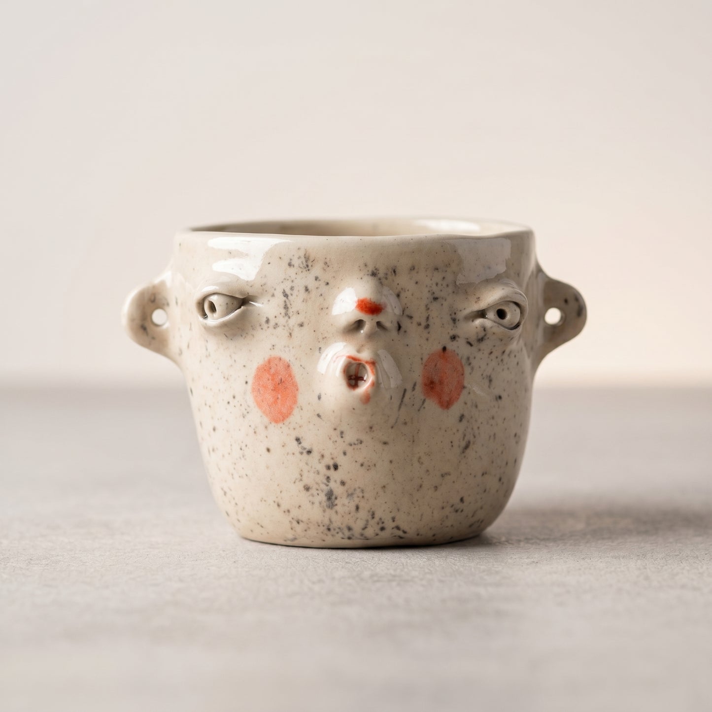 Czarka ceramiczna z obliczem Ceramika