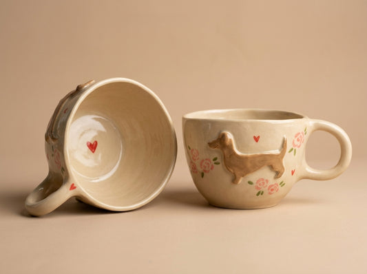 Kubek ceramiczny z jamnikiem Kubki