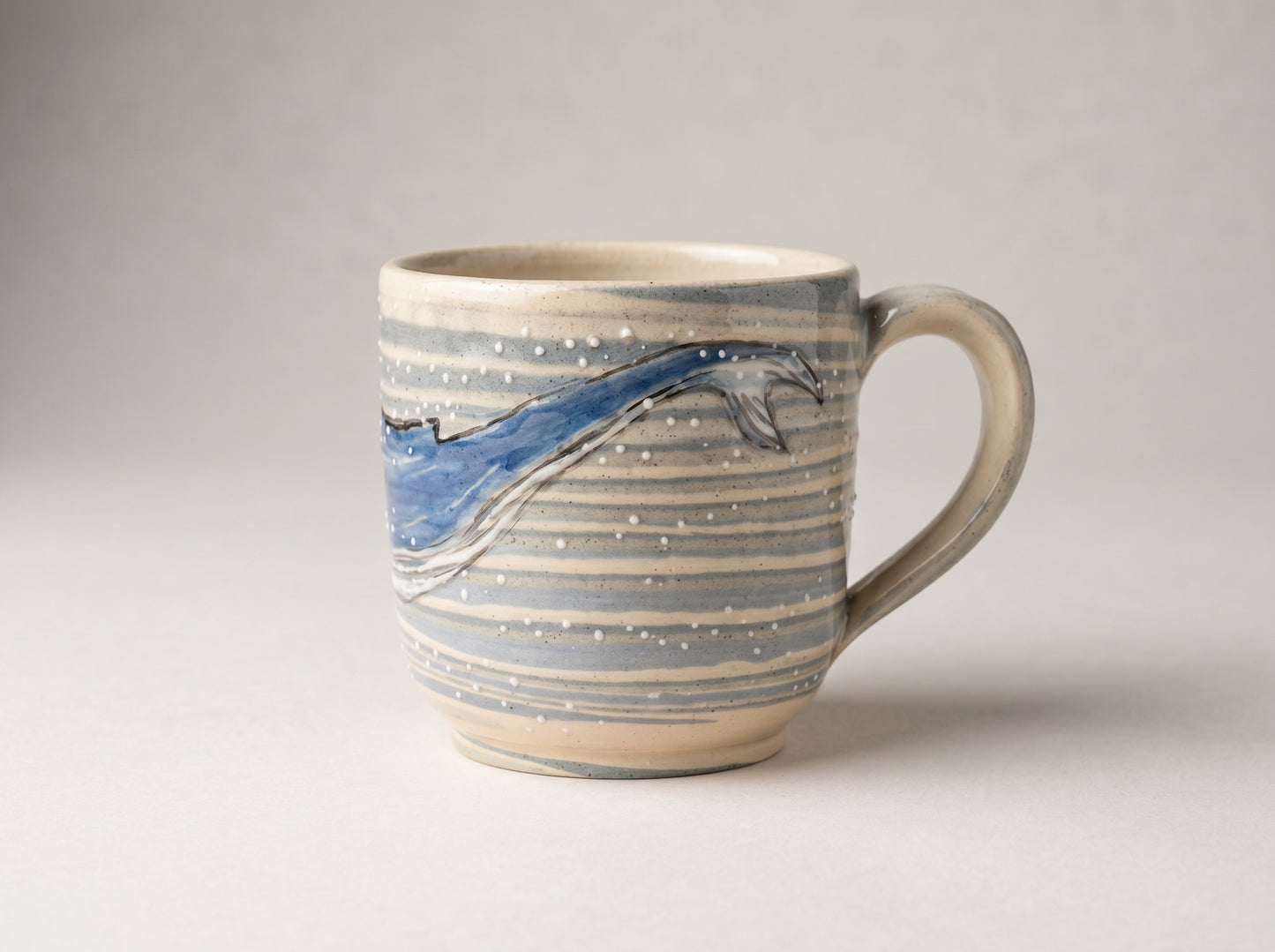Kubek ceramiczny Wieloryby – ręcznie robiony Ceramika