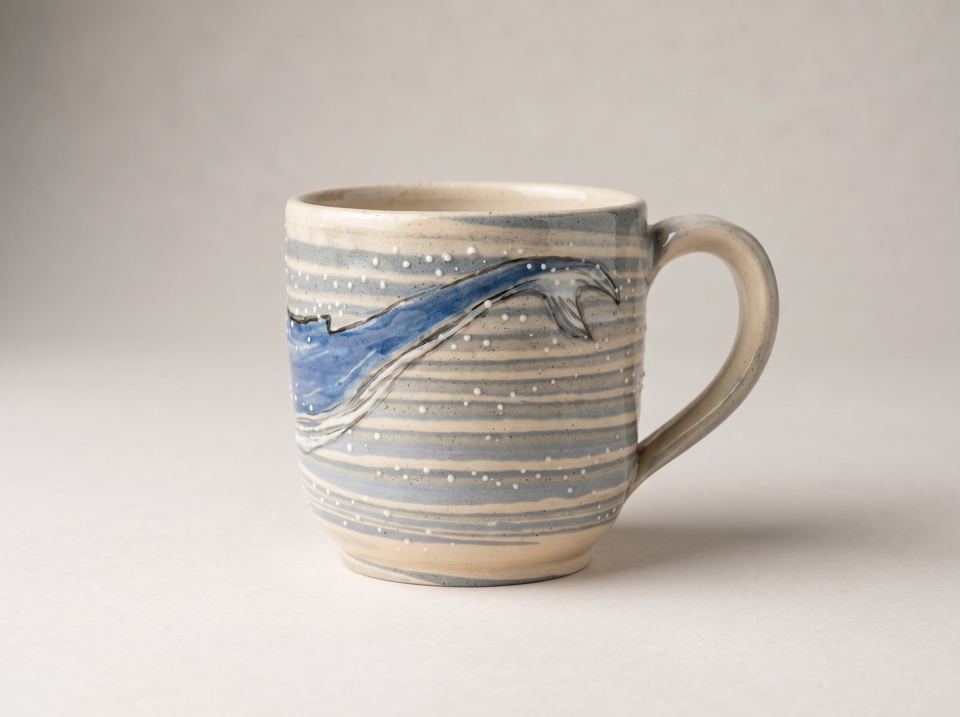 Kubek ceramiczny Wieloryby – ręcznie robiony Ceramika