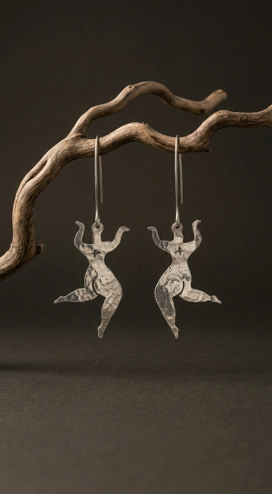Kolczyki Tańczące Kobiety z melchioru na stalowych biglach Kolczyki