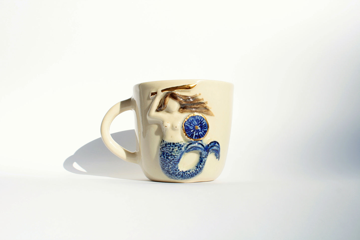 Kubek ceramiczny z syrenką warszawską - ręcznie robiony