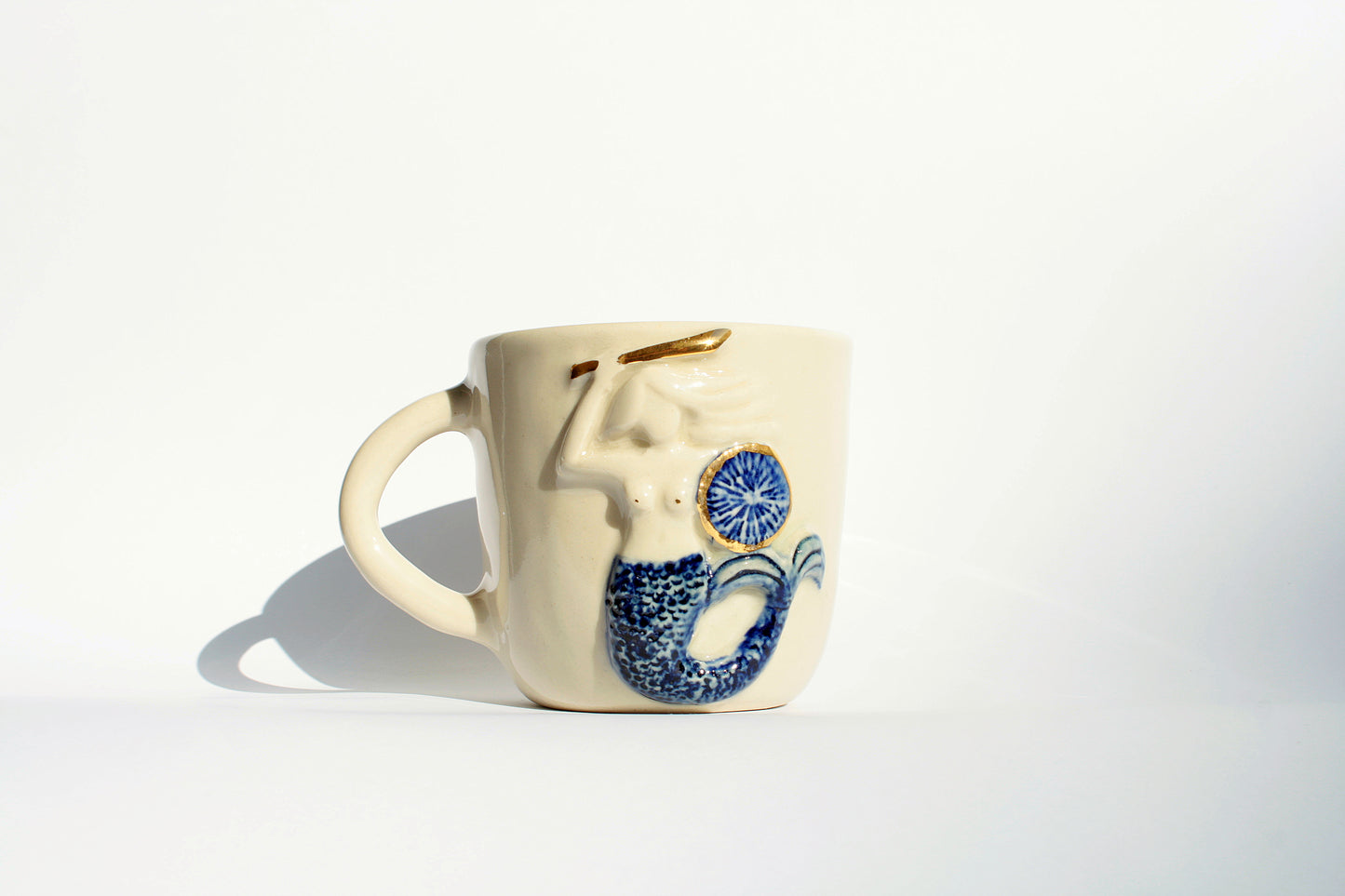 Kubek ceramiczny z syrenką warszawską - ręcznie robiony