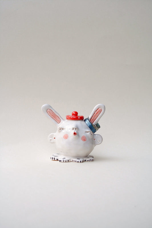 Stojak na pierścionki ceramiczny ręcznie wykonany Królik