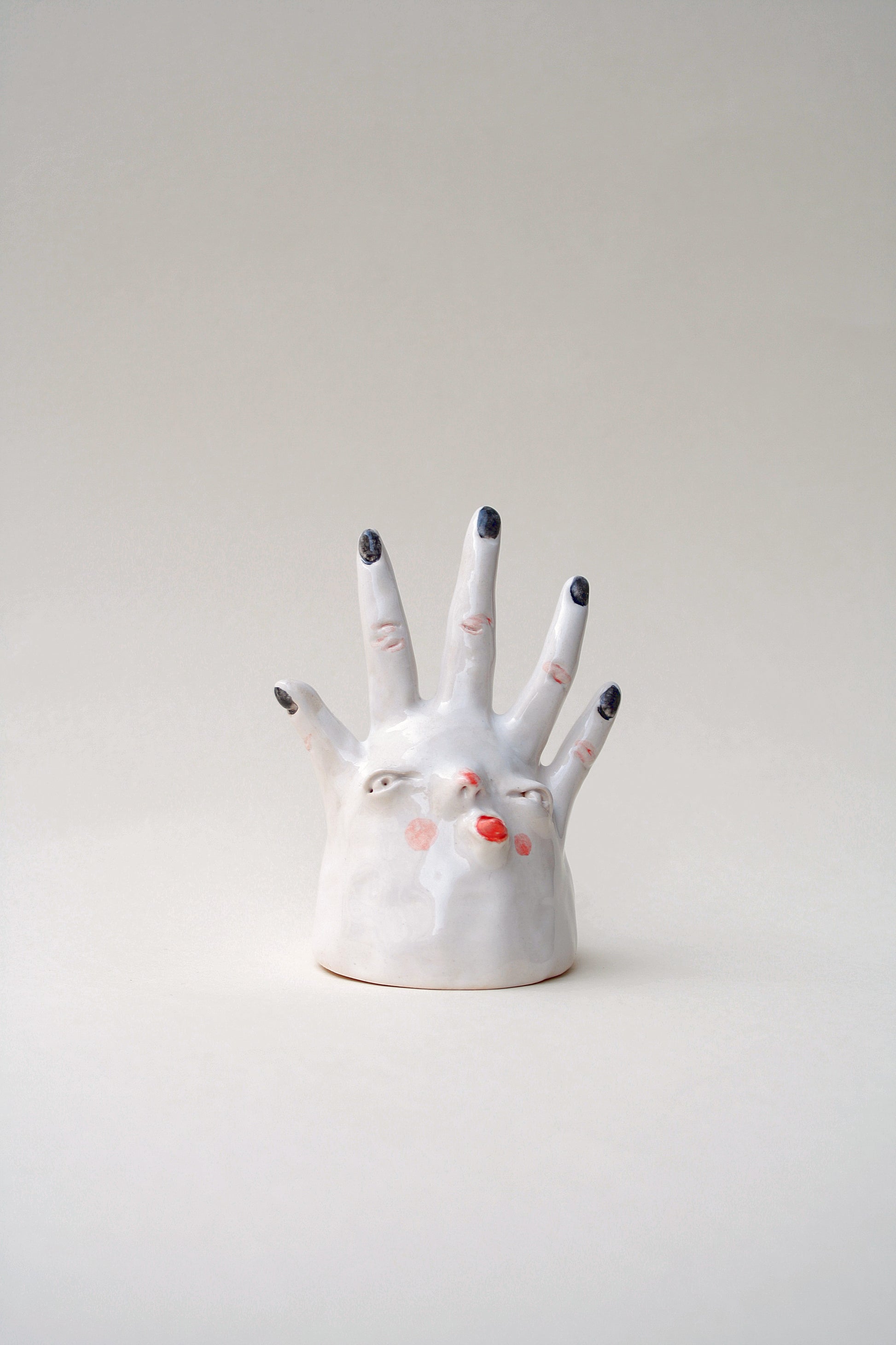 Stojak na pierścionki ceramiczny ręcznie wykonany Ręka Ceramika