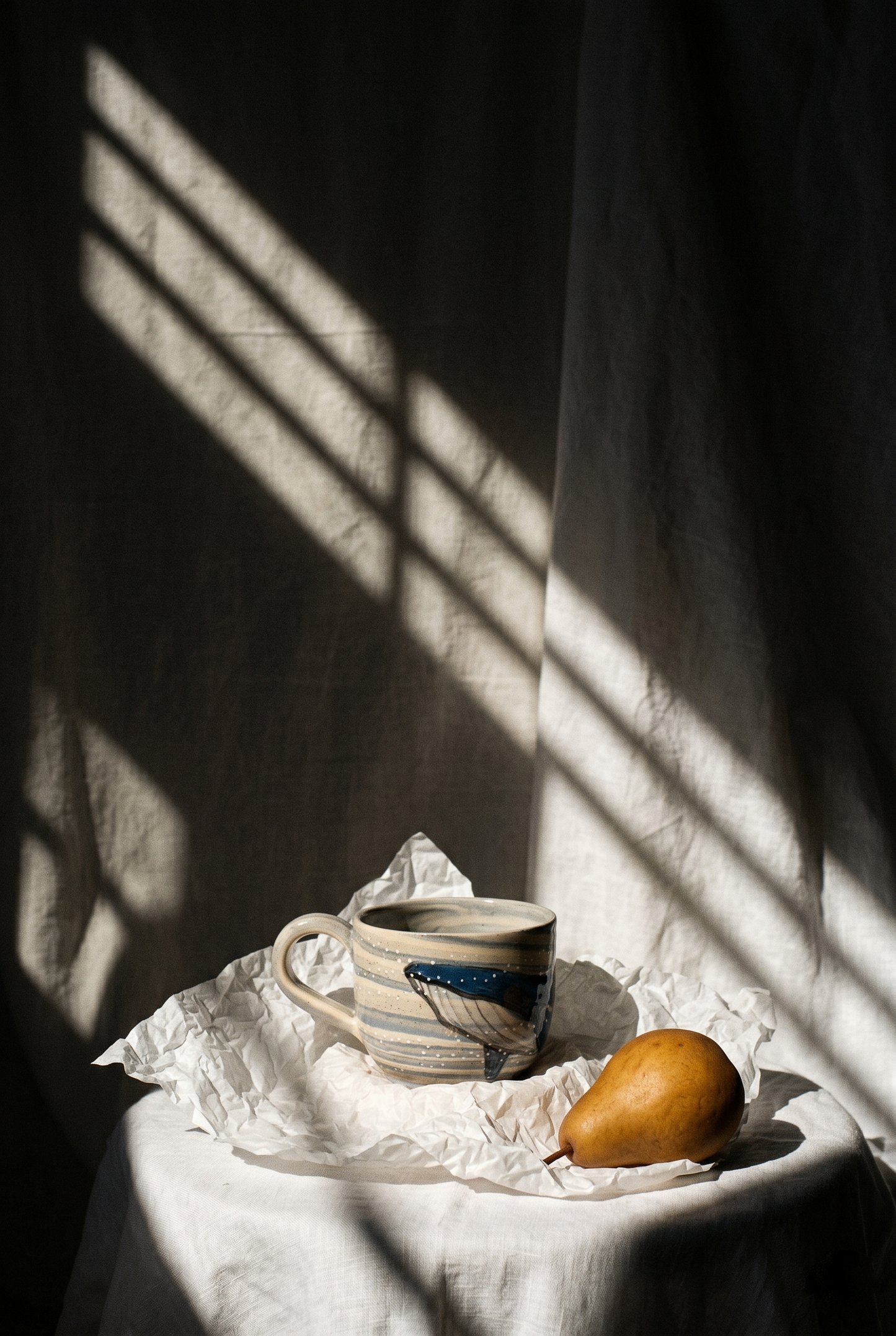 Kubek ceramiczny Wieloryby – ręcznie robiony (mały) Ceramika