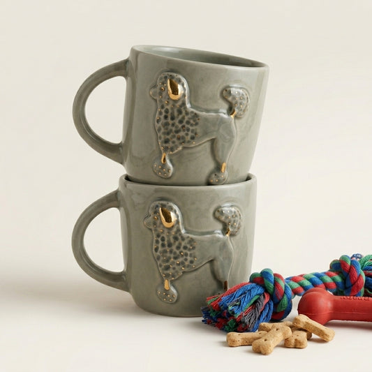 Kubek ceramiczny z pudlem - ręcznie robiony