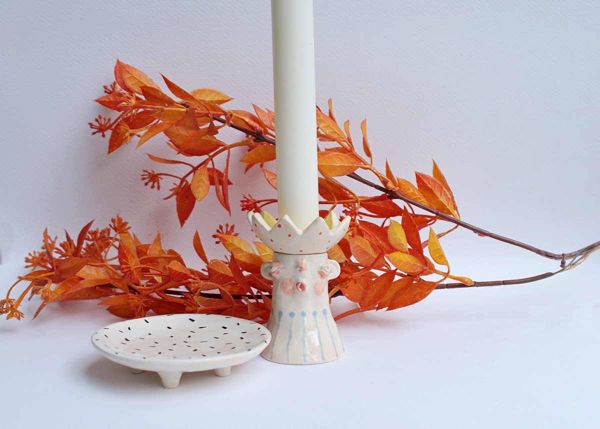 Świecznik ceramiczny z buźką