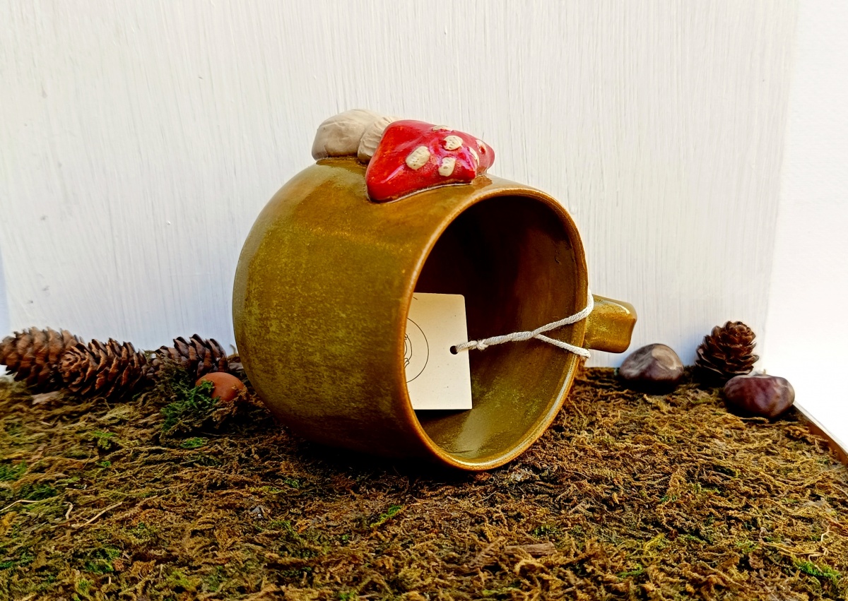 Kubek ceramiczny z muchomorem
