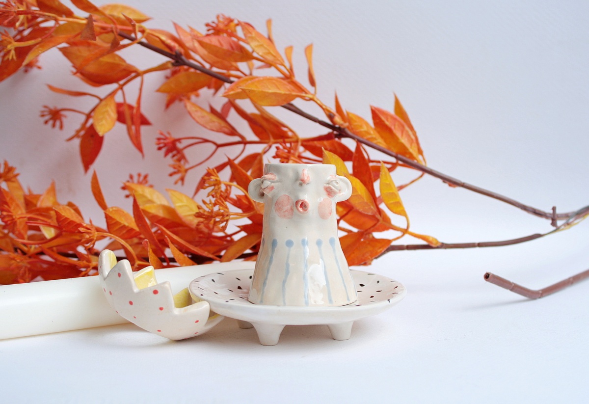 Świecznik ceramiczny z buźką