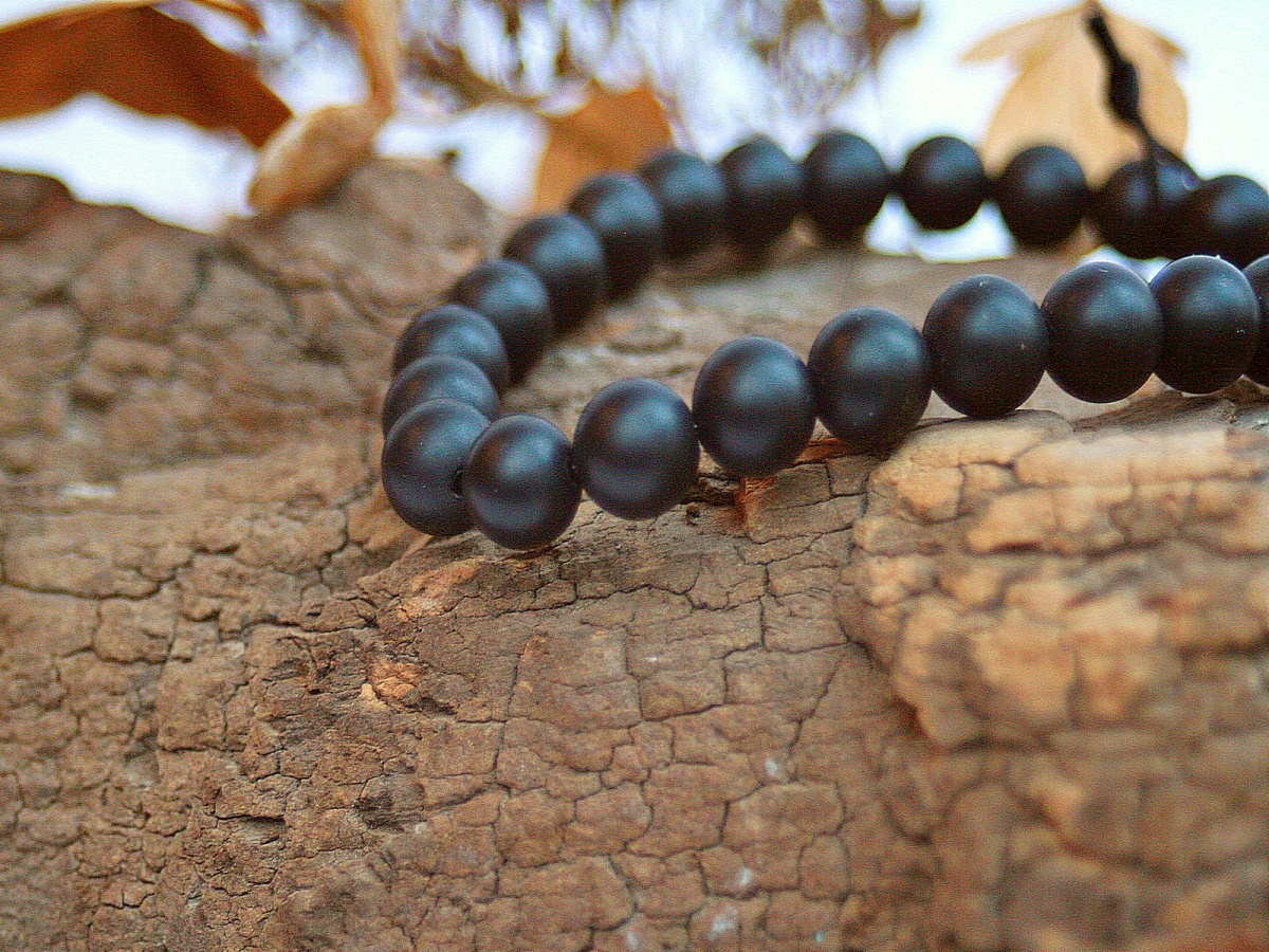 Bransoletka z onyksu – moc i styl